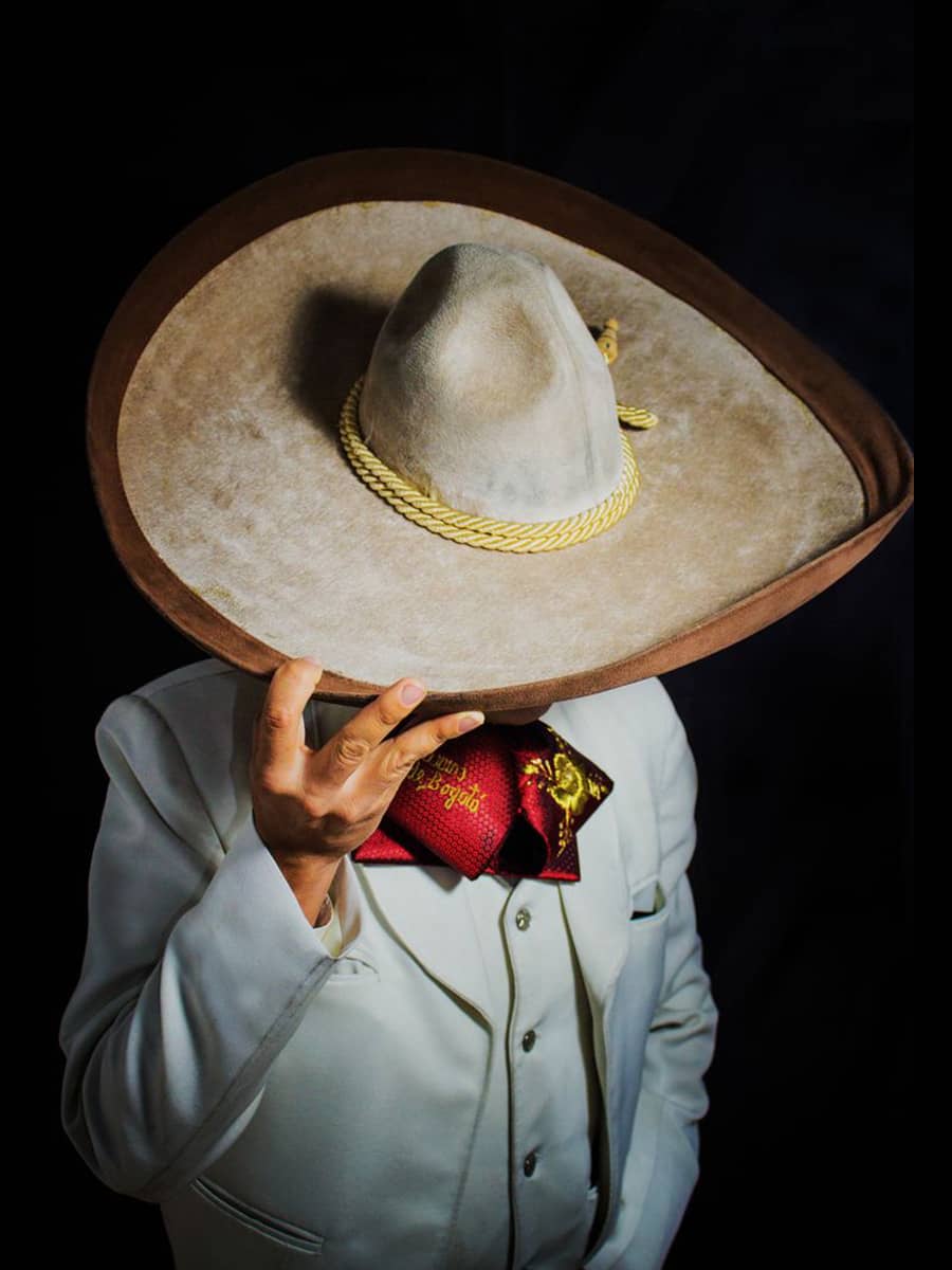Mariachis jovenes en Bogotá